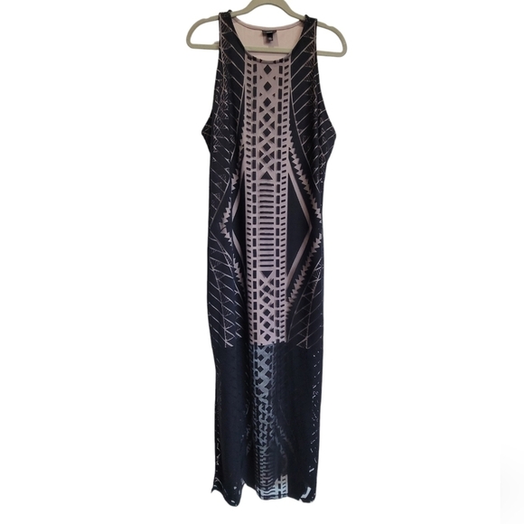 XXL Lace Sheer Geometric Sleeveless Maxi Dress with Liner - Picture 1 of 7
